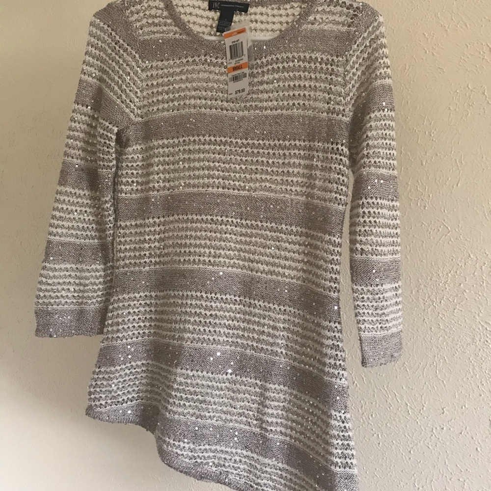 3 quarter length lightweight sweater